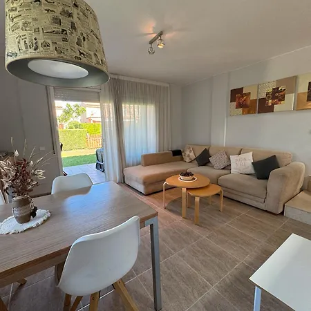 Holiday home Pinamar Casa Con Piscina *