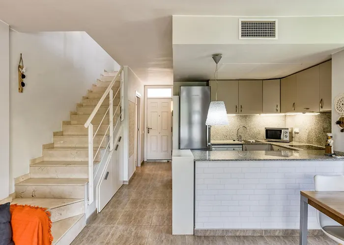 بيت للعطل Pinamar Casa Con Piscina *