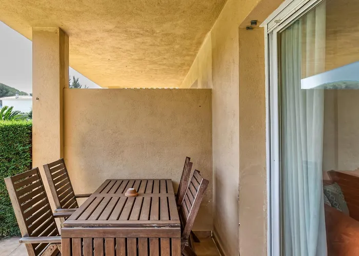 بيت للعطل Pinamar Casa Con Piscina L' Escala